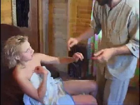 Отчим в безумии насилует красотку